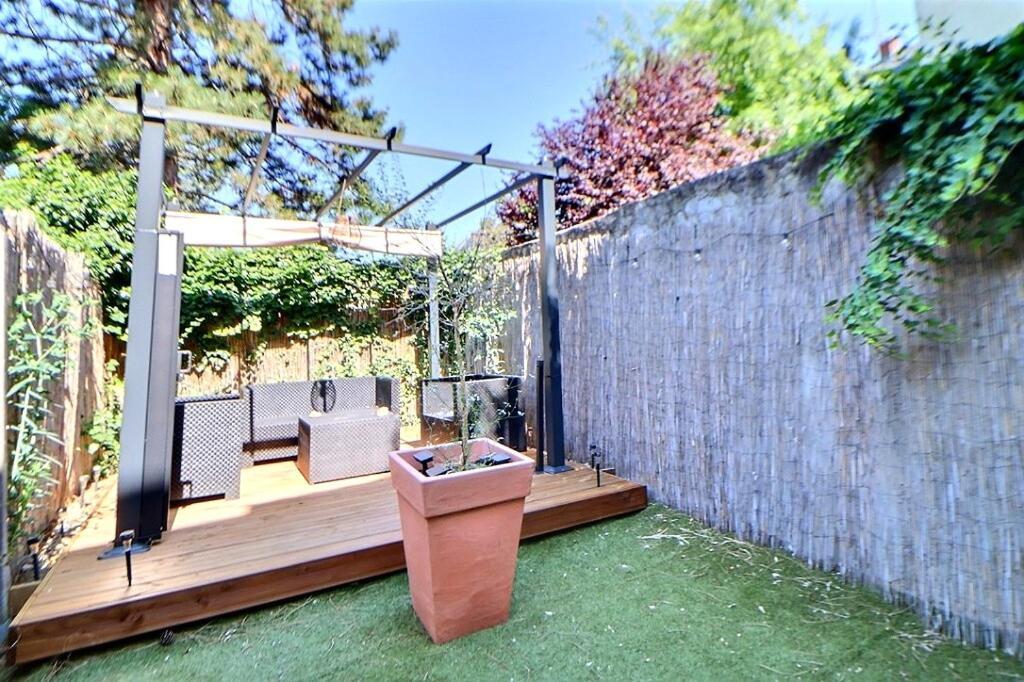 Loft ravissant avec parking gratuit Lägenhet Colmar Exteriör bild